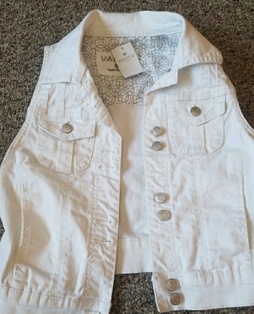 Jean Vest